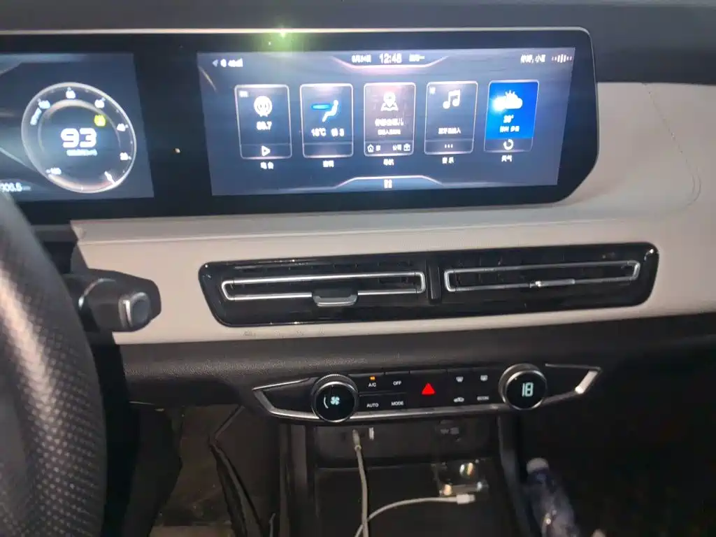 BAIC EU5 Plus — миниатюра 6