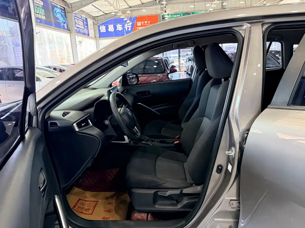 Toyota Frontlander — миниатюра 10