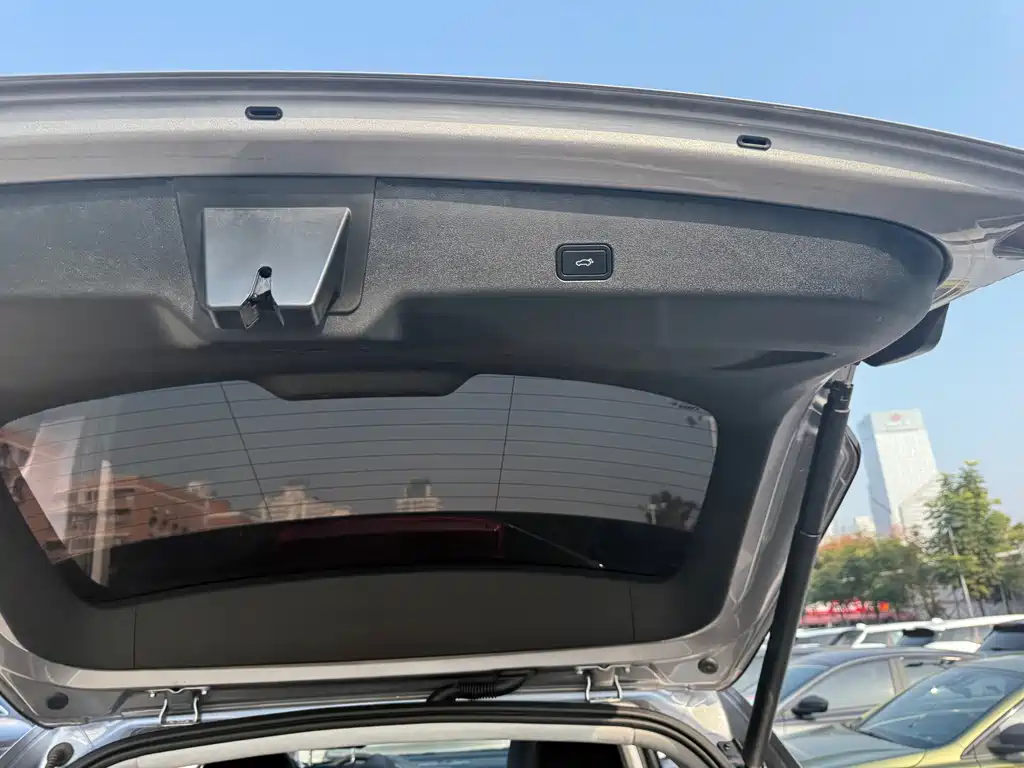 GEELY AUTOMOBILE XINGYUE L