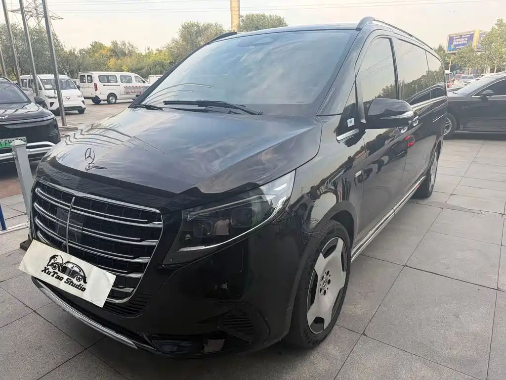 Mercedes-Benz V-Class