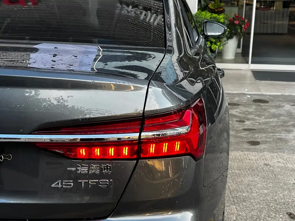Audi A6L — миниатюра 8