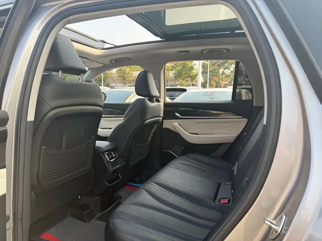 GEELY AUTOMOBILE XINGYUE L