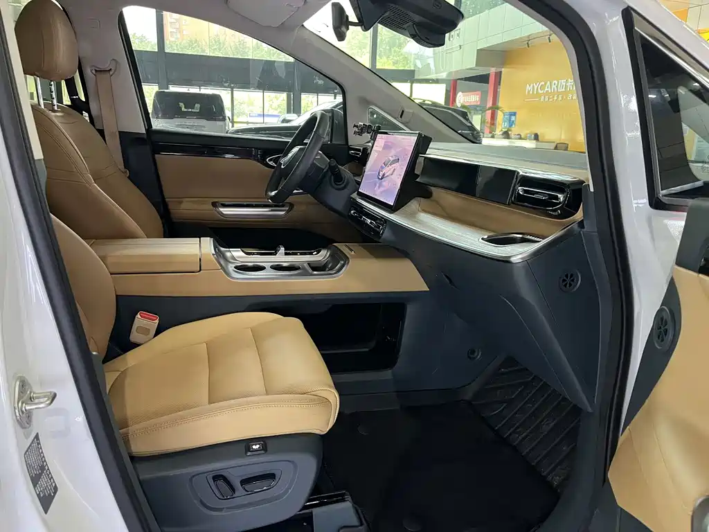 GAC E8 PHEV 2024 150km MAX