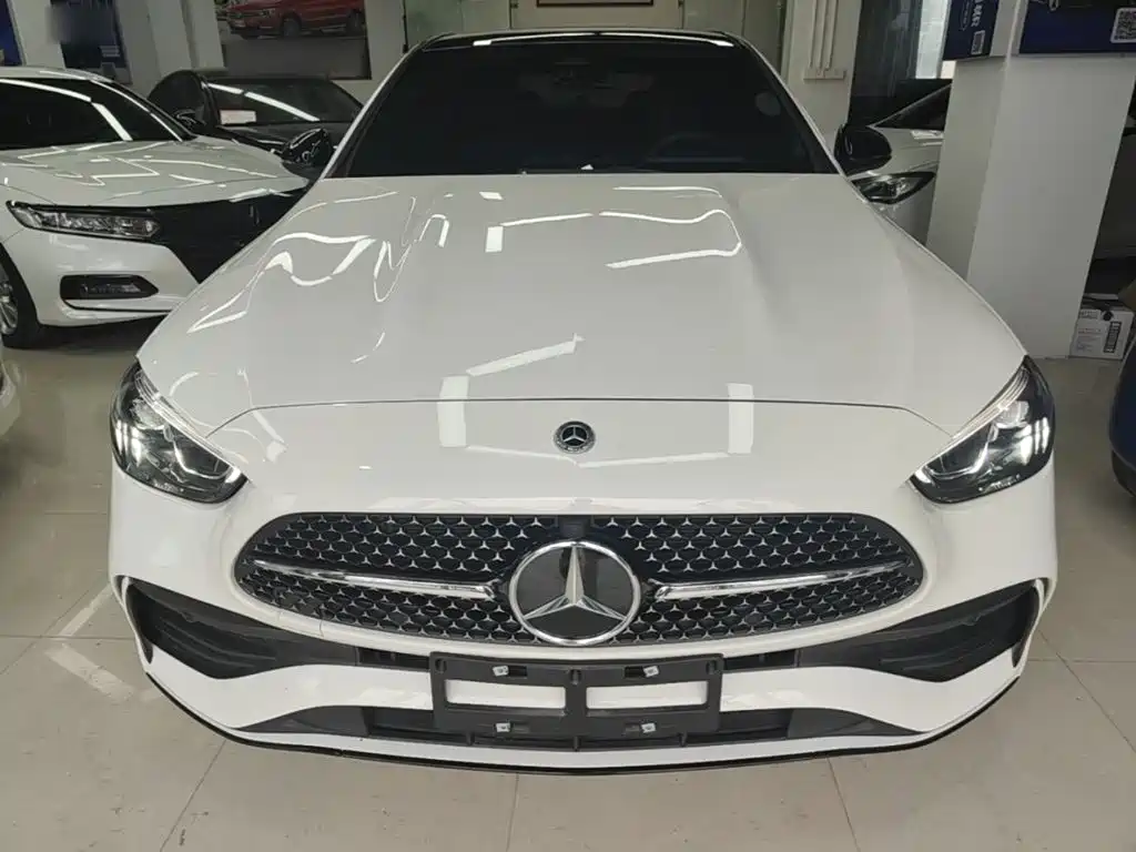 Mercedes-Benz C-Class — миниатюра 3