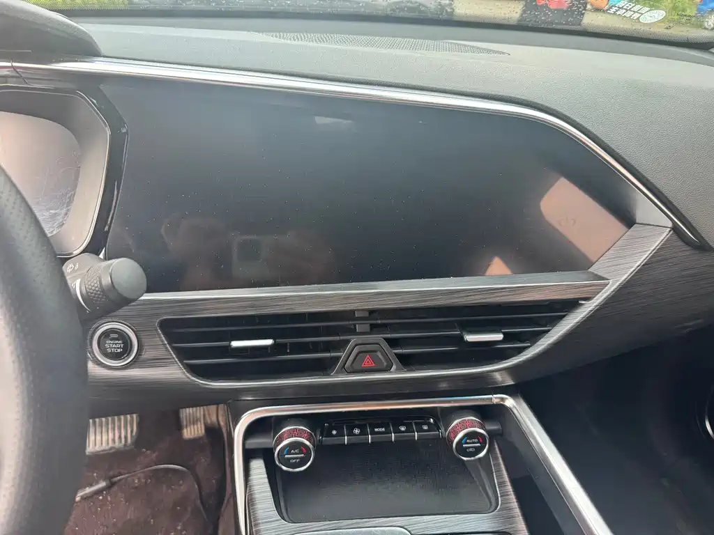 Geely Xingyue — миниатюра 5