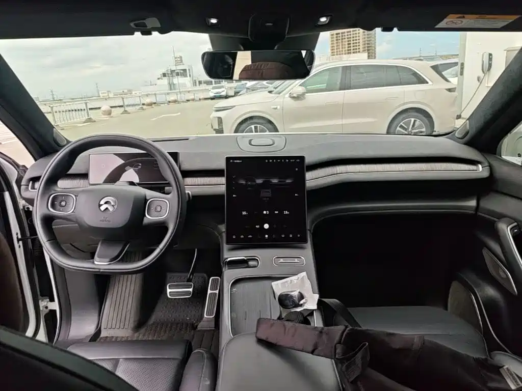 NIO EC7 — миниатюра 10