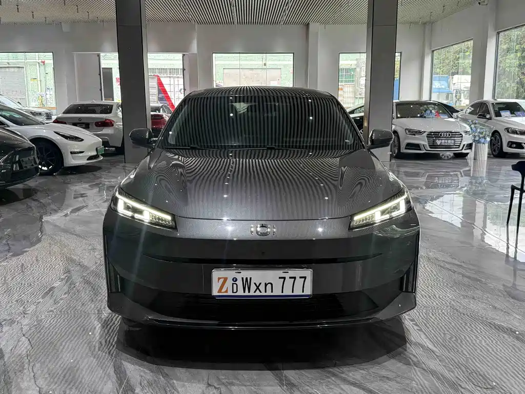 Qiyuan 长安启源A05经典 — миниатюра 2