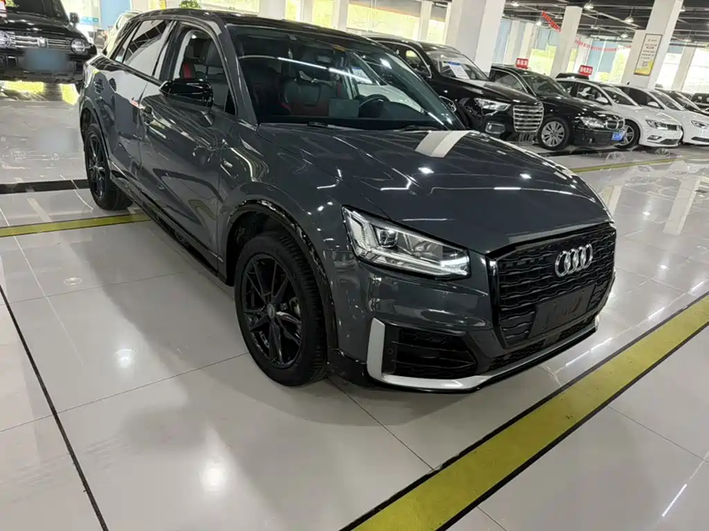 Audi Q2L — миниатюра 5