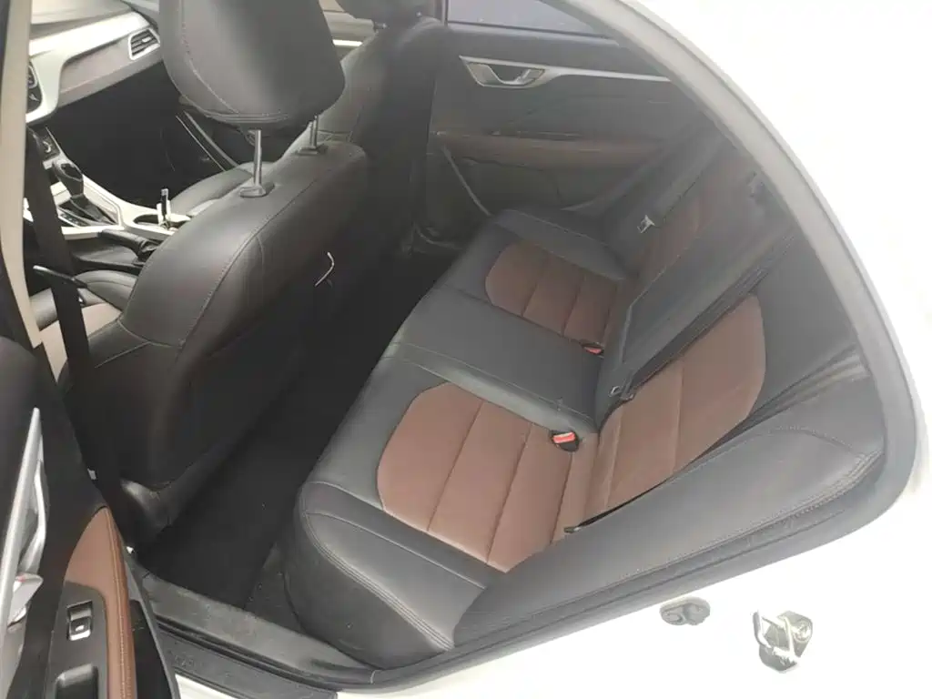 Geely Vision — миниатюра 17