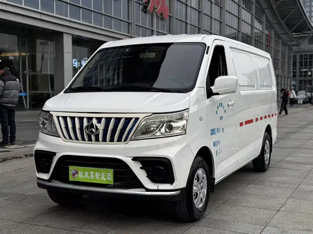 CHANGAN CHANGAN RUIXING EM80