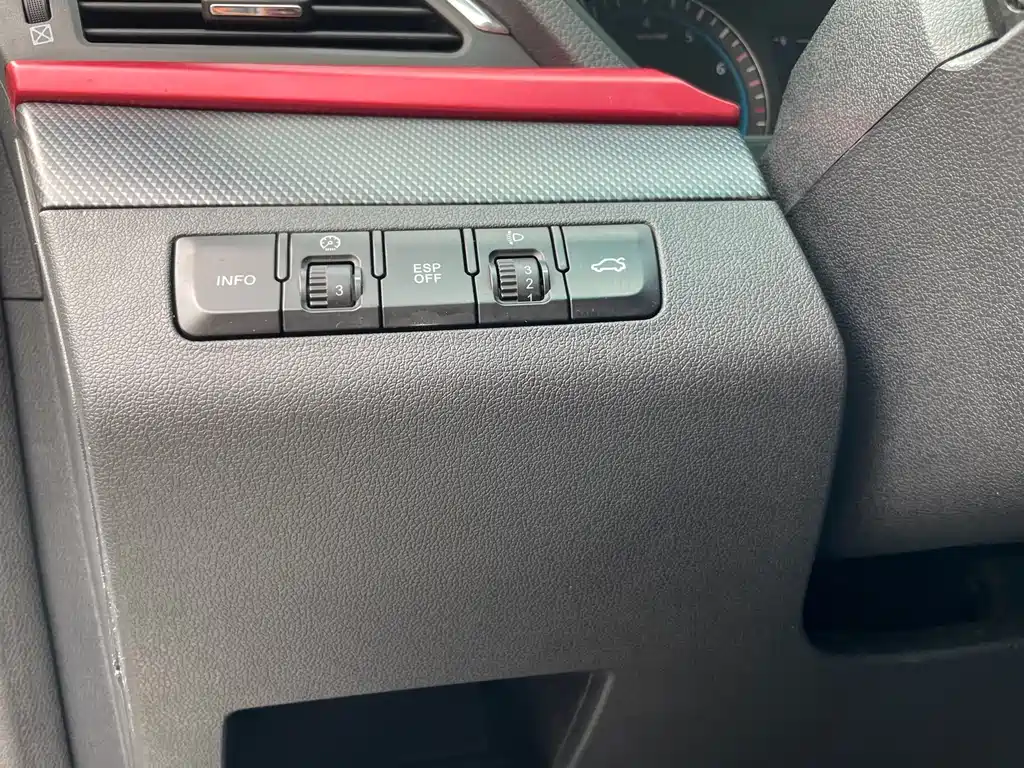 Haima Haima M6 — миниатюра 5