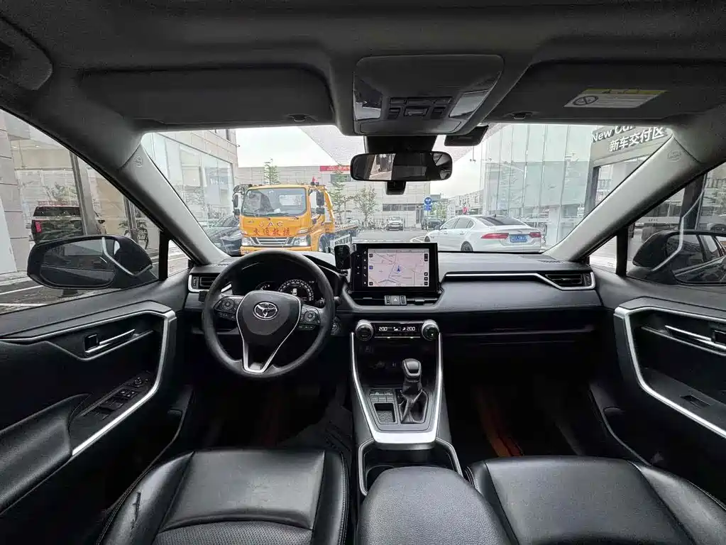 TOYOTA RAV4 RONGFANG