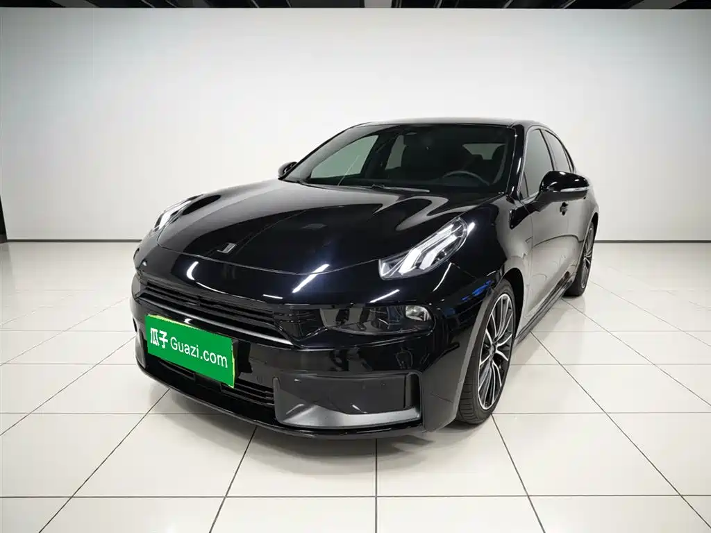 Lynk & Co 03 2022