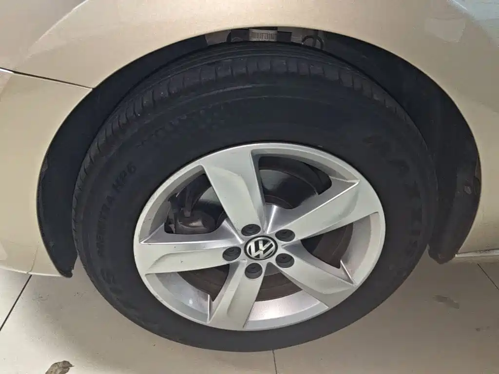 Volkswagen Santana — миниатюра 23