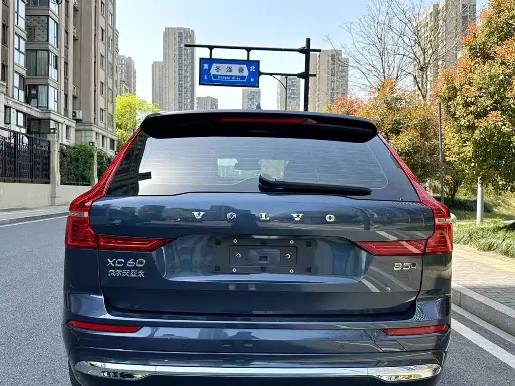 Volvo XC60 — миниатюра 5