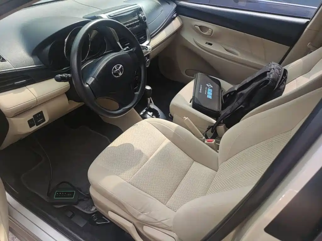 Toyota Vios FS — миниатюра 15