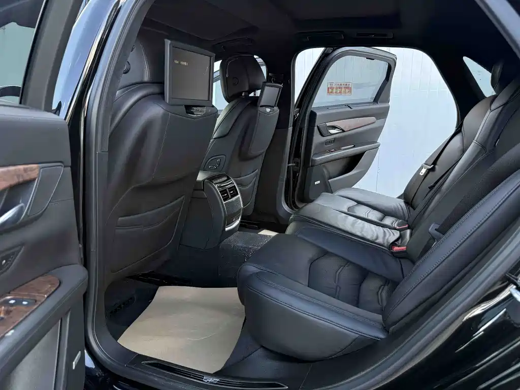 Cadillac CT6 — миниатюра 15
