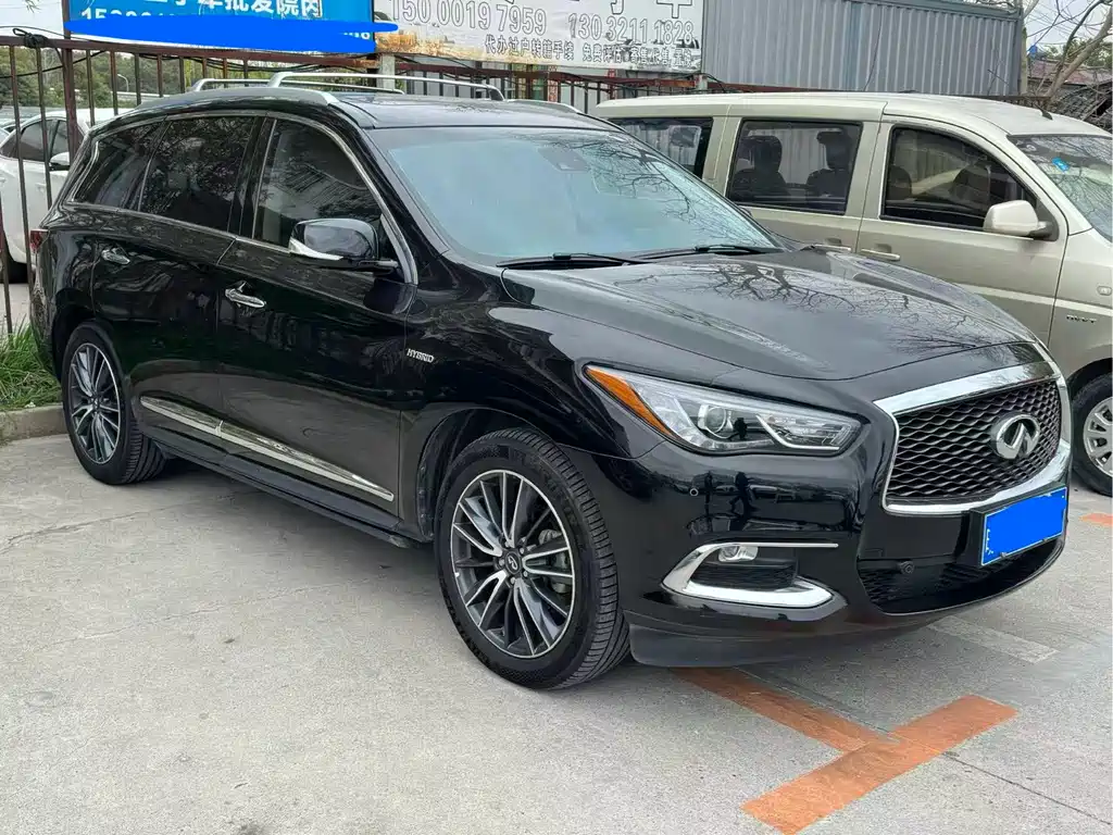 INFINITI QX60