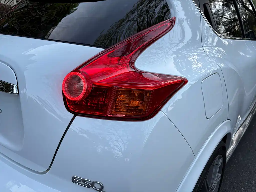 Infiniti ESQ — миниатюра 20