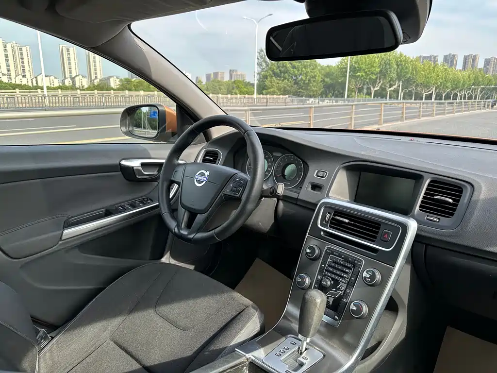 Volvo S60 2012 1.6T DRIVe