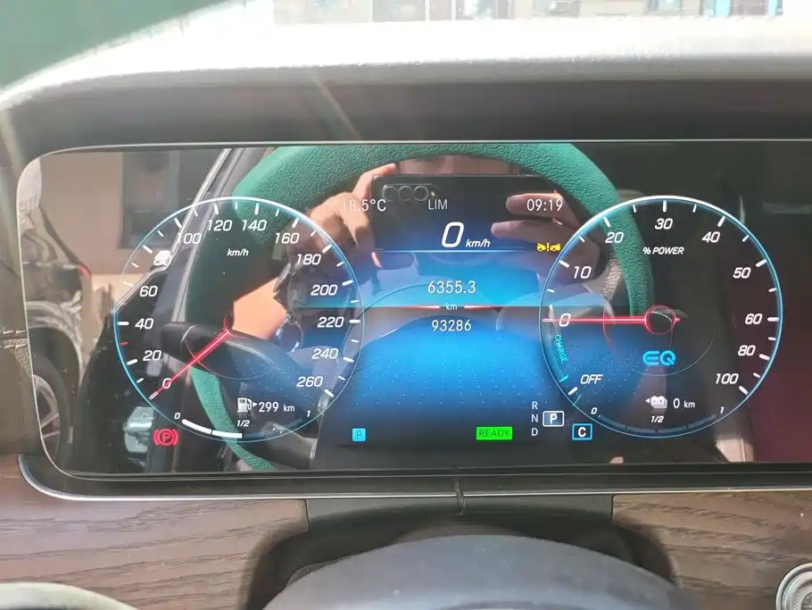 Mercedes-Benz E-Class New Energy — миниатюра 14