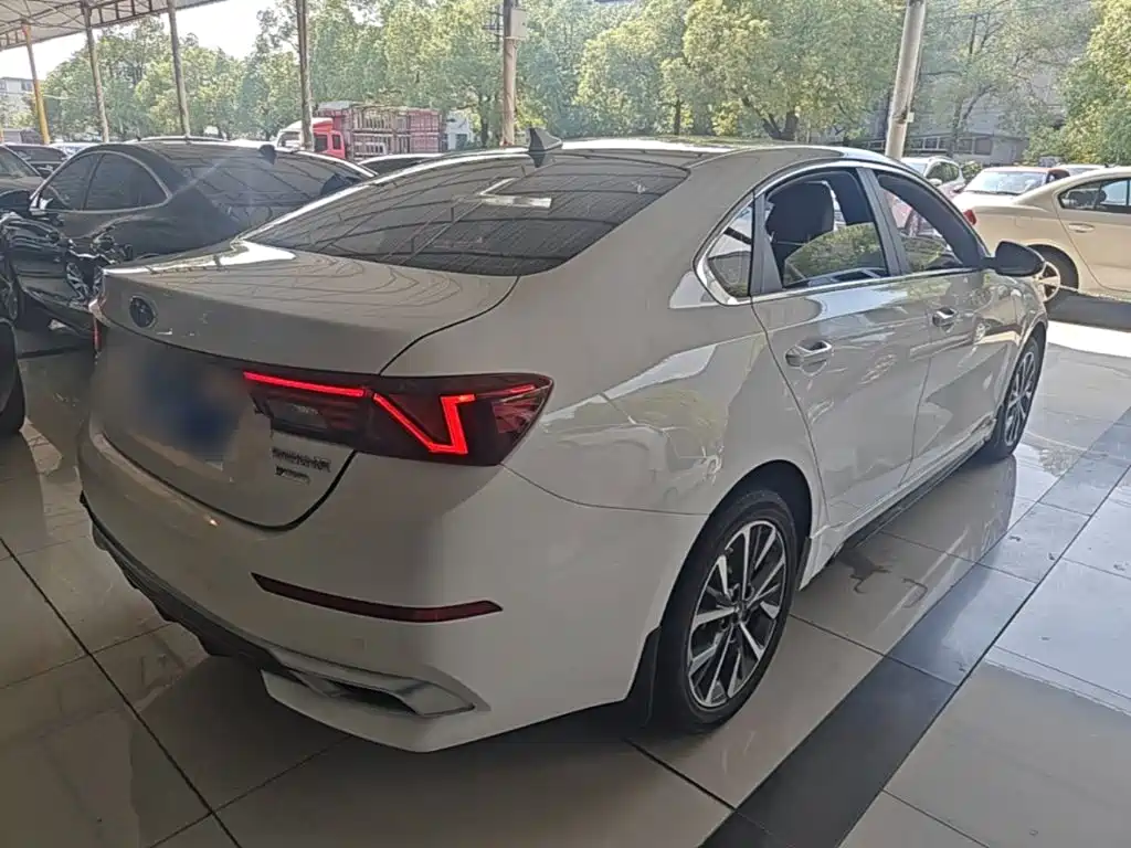 Kia K3 — миниатюра 7