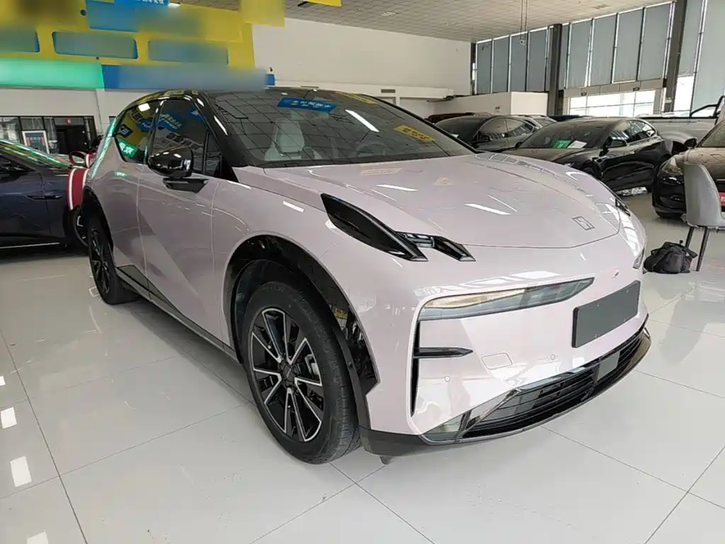 Zeekr X 2024 мест