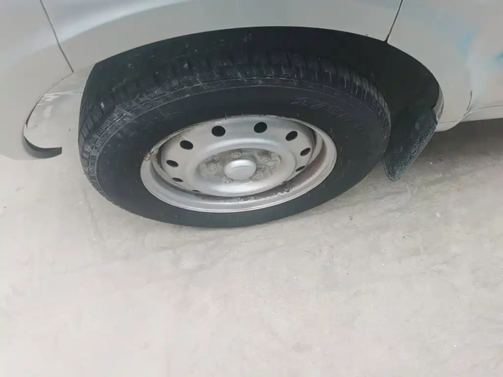 Wuling Rongguang — миниатюра 23