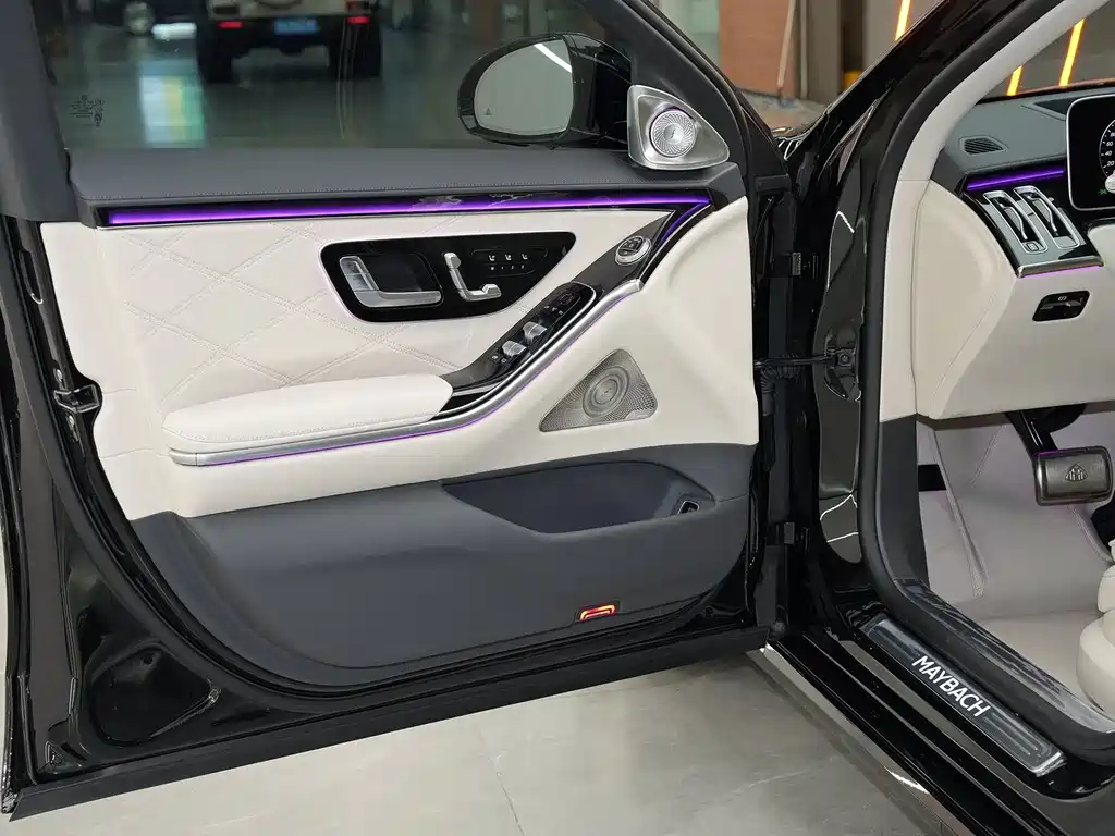 Mercedes-Benz S-Class — миниатюра 10