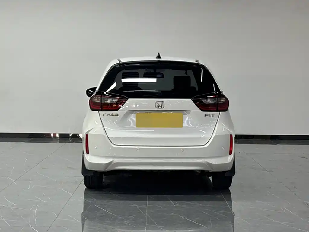Honda Fit — миниатюра 5