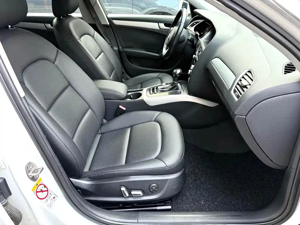 Audi A4L 2016 35 TFSI AT