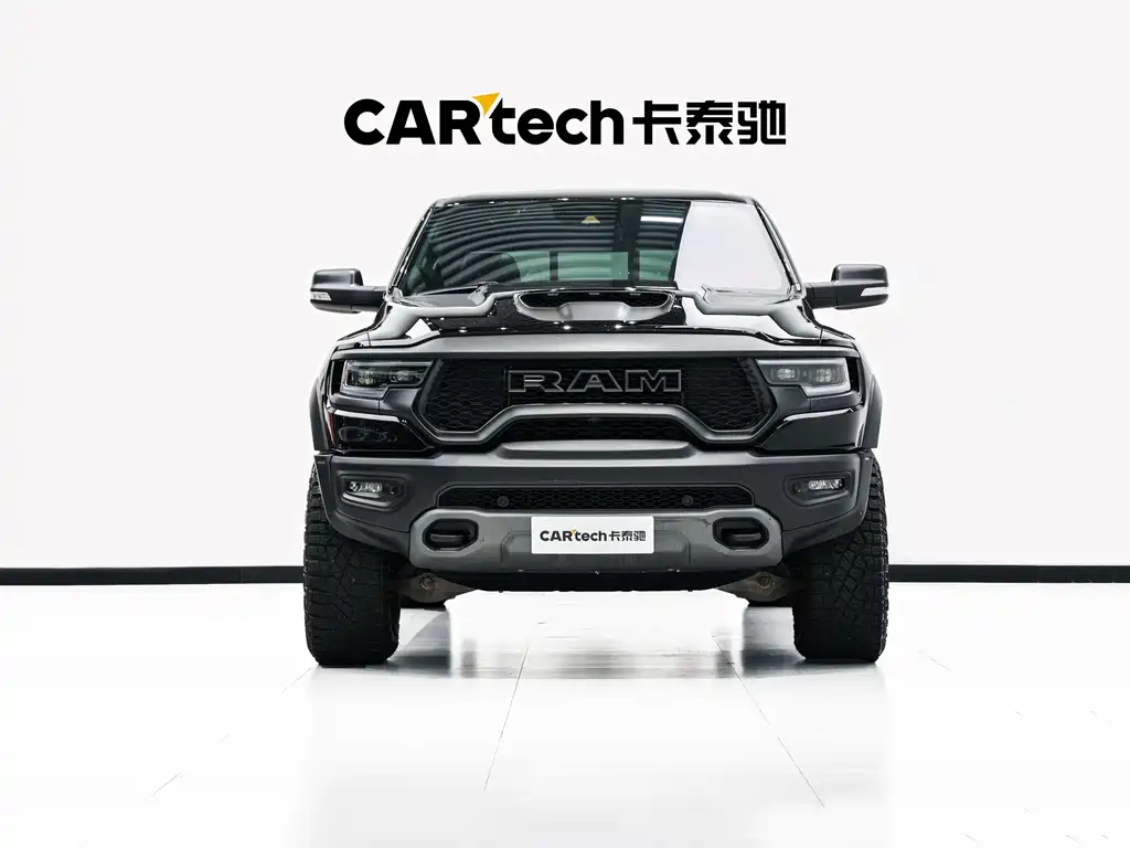 Ram Trucks 2022 6.2T AT