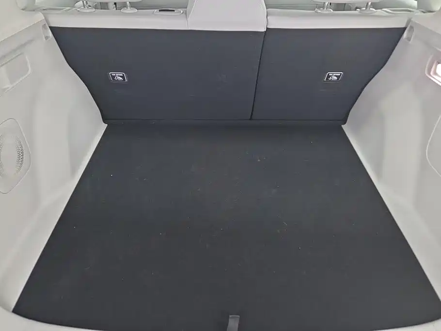 Leapmotor Leapmotor B10 — миниатюра 4