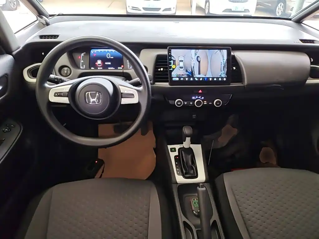 Honda Fit — миниатюра 10
