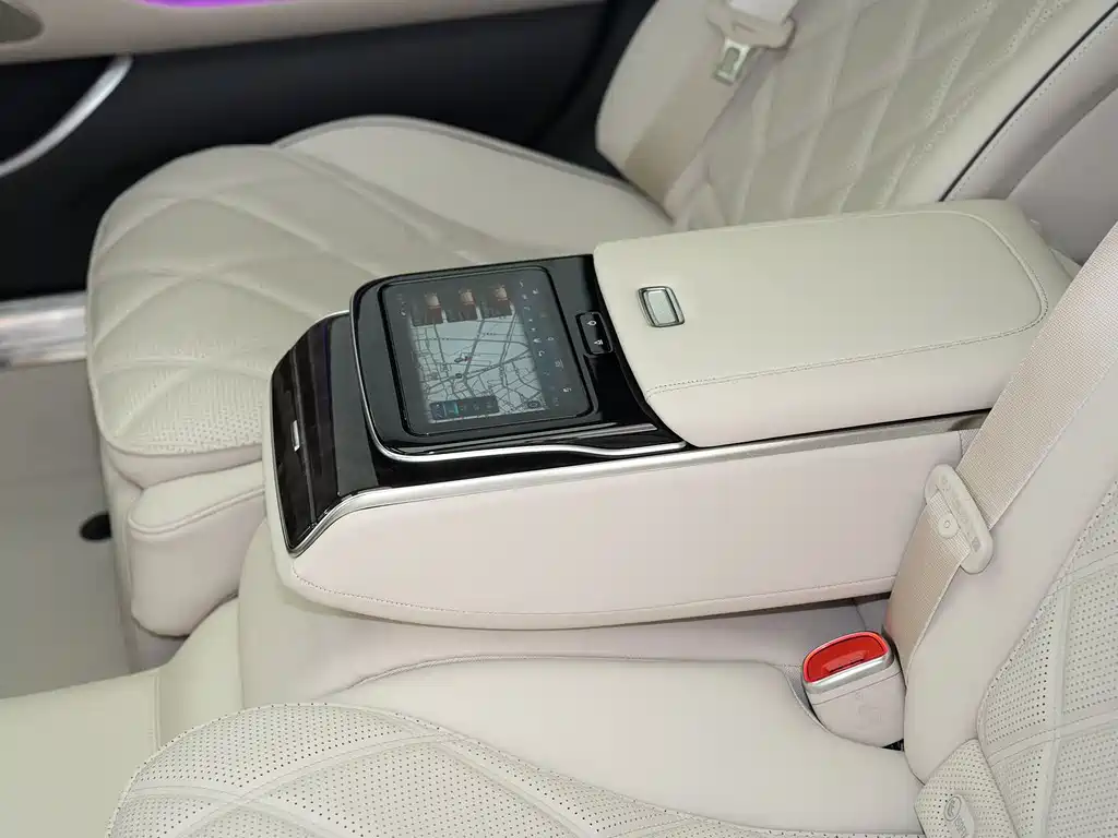 Mercedes-Benz S-Class — миниатюра 14