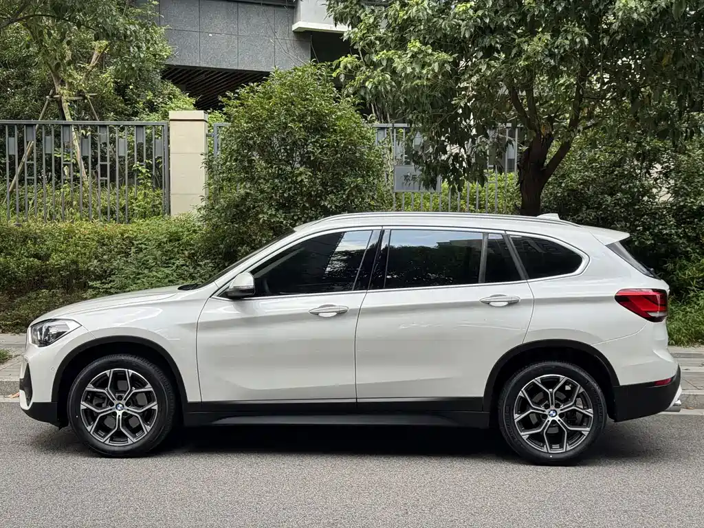 BMW X1 — миниатюра 3