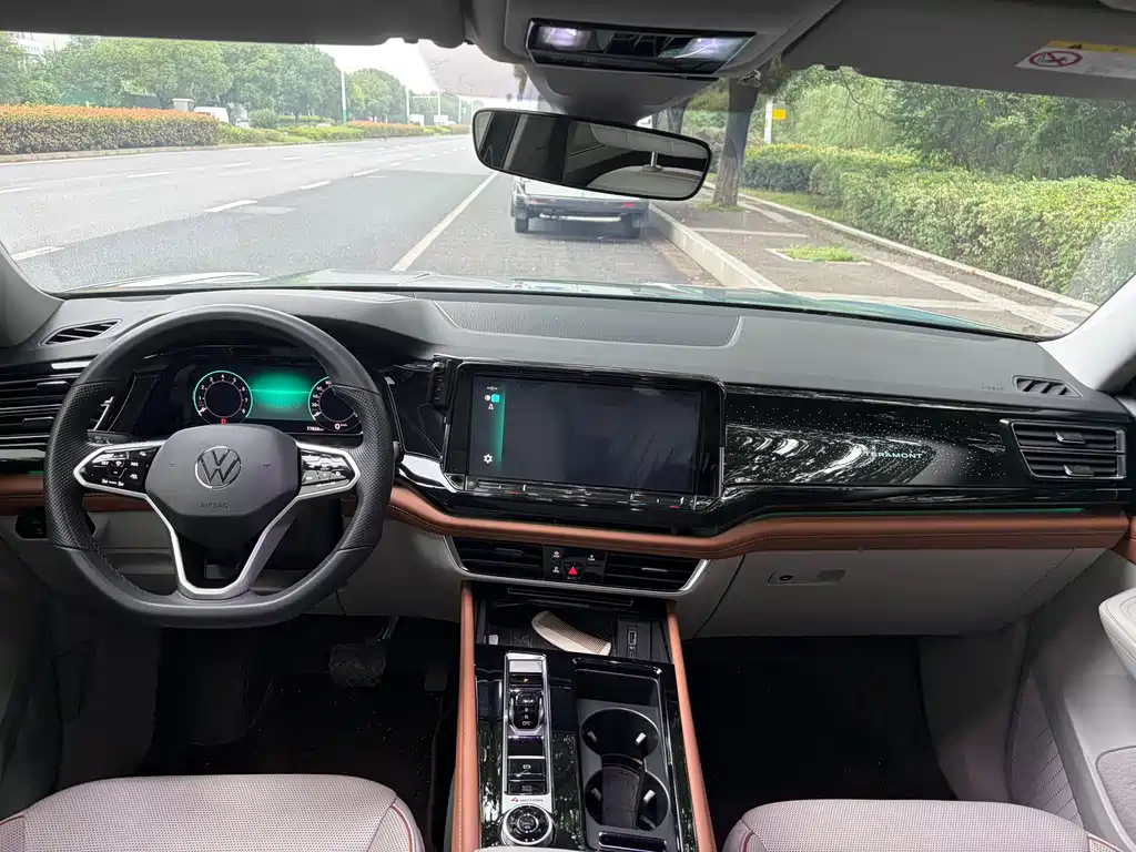 Volkswagen Teramont — миниатюра 12