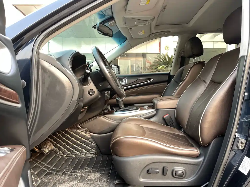 Infiniti QX60 (Import) — миниатюра 6