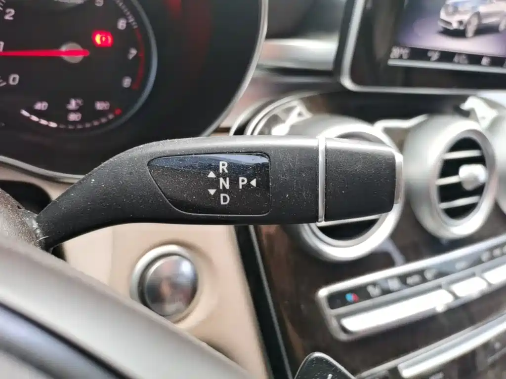 Mercedes-Benz GLC — миниатюра 14