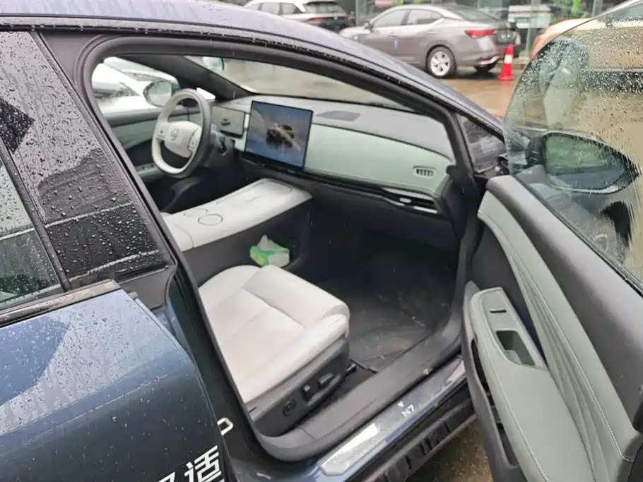 Nissan N7 — миниатюра 8