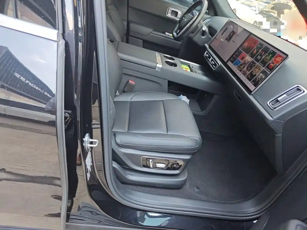 Li Auto Li L8 — миниатюра 18