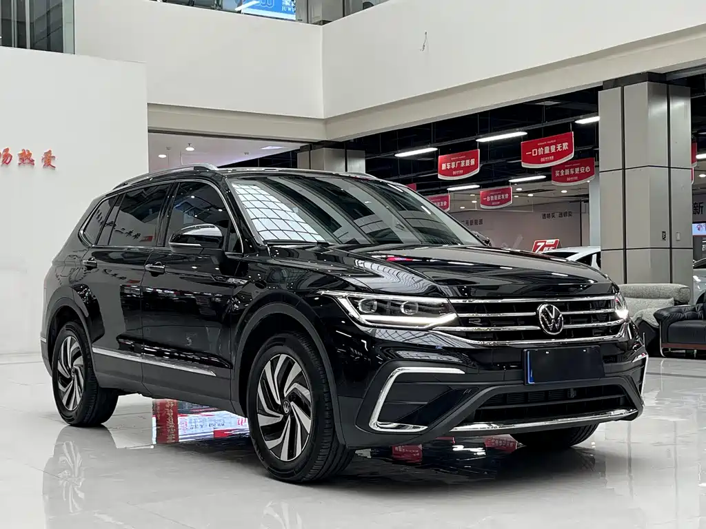 Volkswagen Tiguan L — миниатюра 3