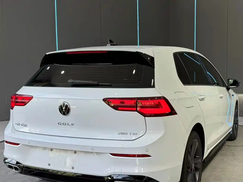 Volkswagen Golf — миниатюра 6