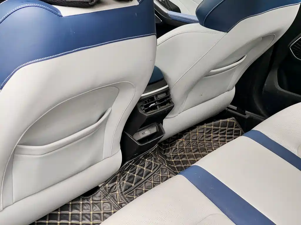 Geely Emgrand — миниатюра 9