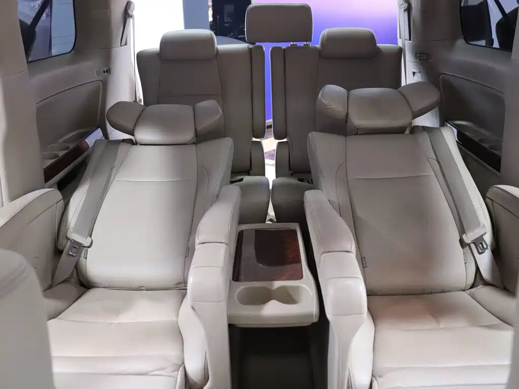 Toyota Alphard 2011 3.5L Luxury
