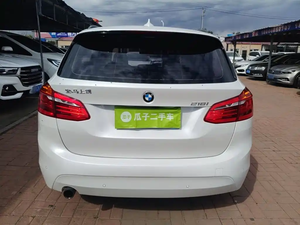 BMW 2 Series Active Tourer — миниатюра 6