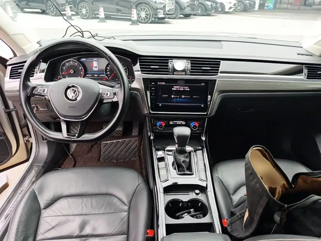 Volkswagen Phideon — миниатюра 14