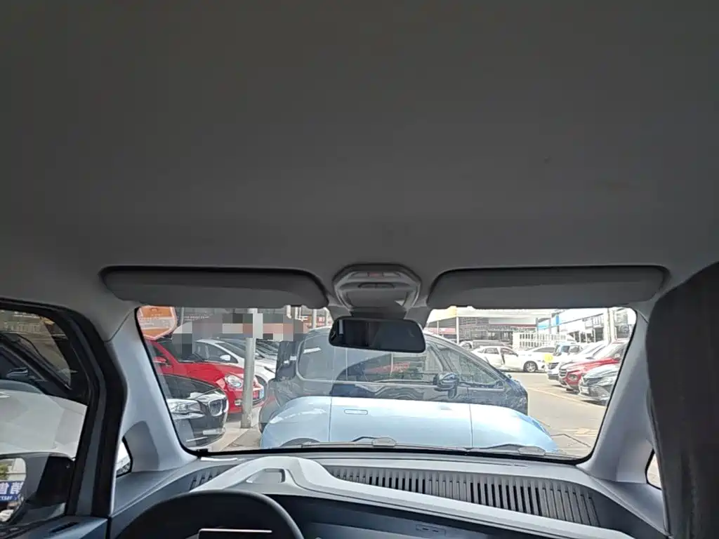 Wuling Nano EV — миниатюра 18