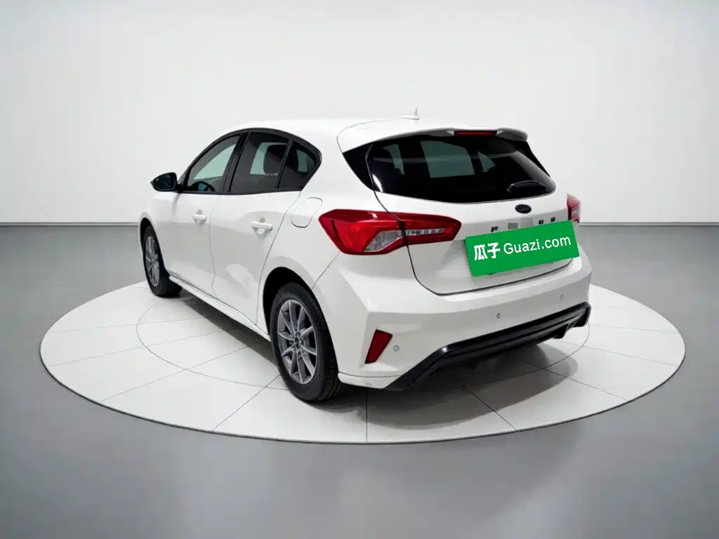 Ford Focus — миниатюра 4