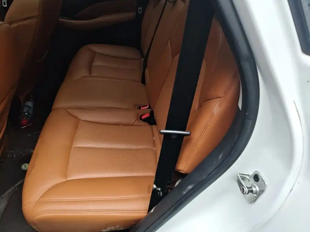 Roewe RX5 — миниатюра 18